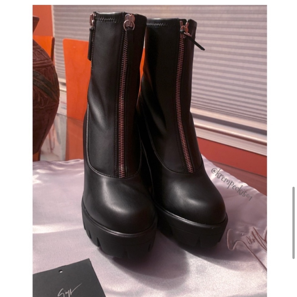 Same day ship! Giuseppe Zanotti Boots ⭐️ Brand New in Box - Picture 10 of 16